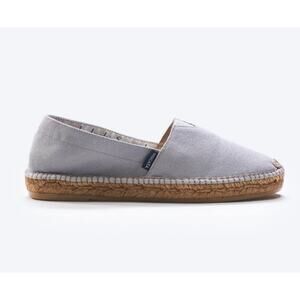 NWT  Viscata Barceloneta Canvas Espadrille Flats size 6